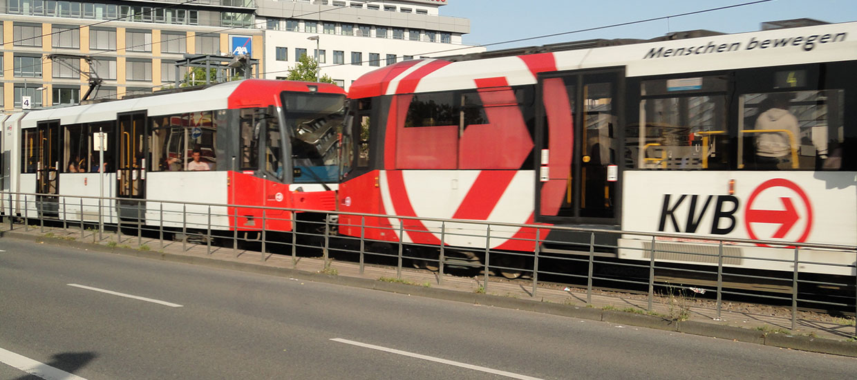 Wirtschaftlichkeitsuntersuchungen bei der Stadtbahn Köln - eine Straßenbahn in Bewegung