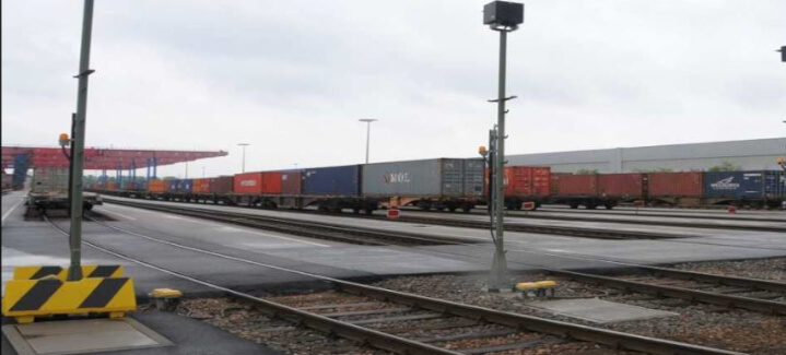 Bauüberwachung Bahn - Umbau des Bahnhofs auf dem Container-Terminal Altenwerder