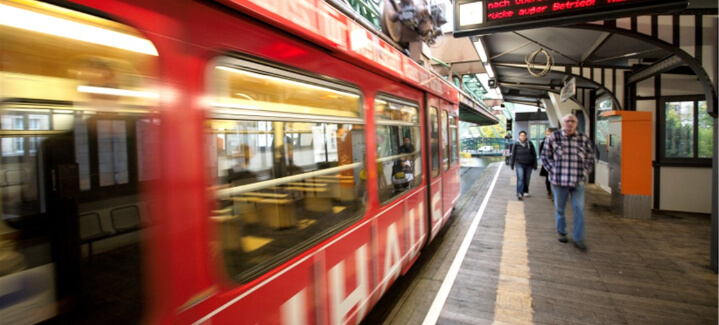 Seilbahnen & Besondere Bahnen - Schwebebahn Wuppertal