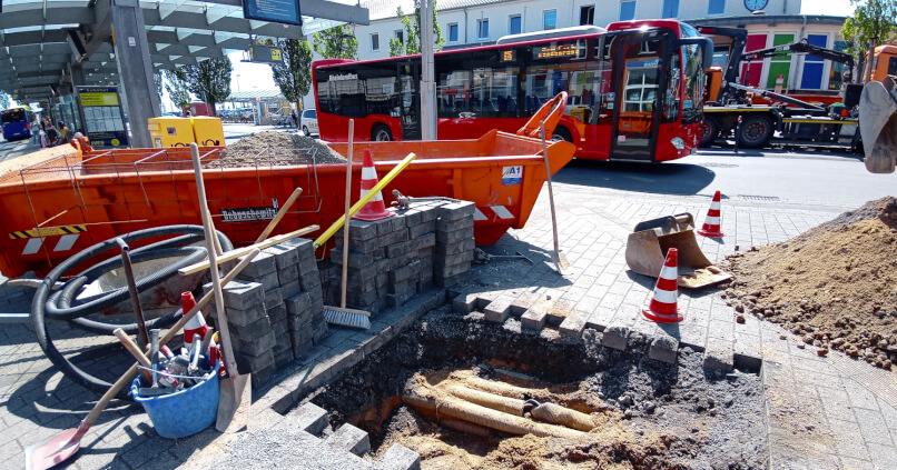 Spatenstich Digitale Fahrgastinformationssysteme DFI Euskirchen