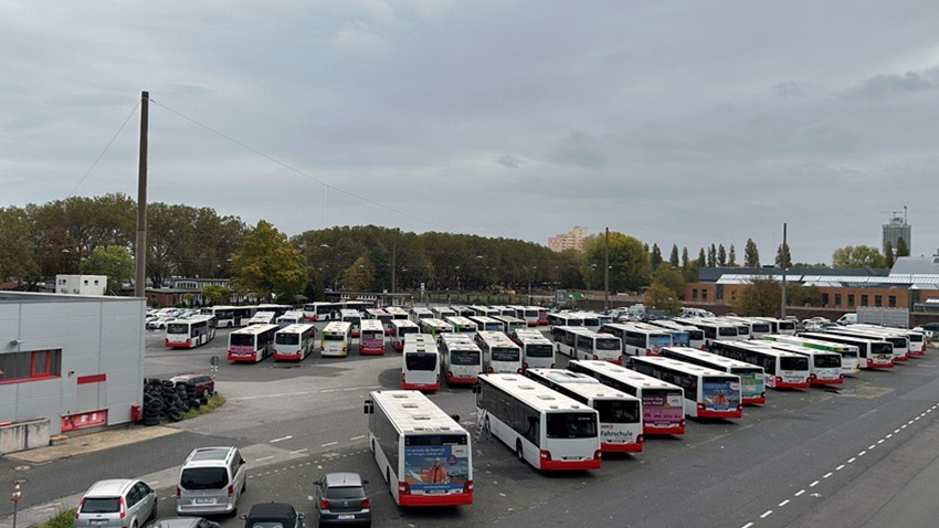 Blick auf den Busbetriebshof Nord in Köln