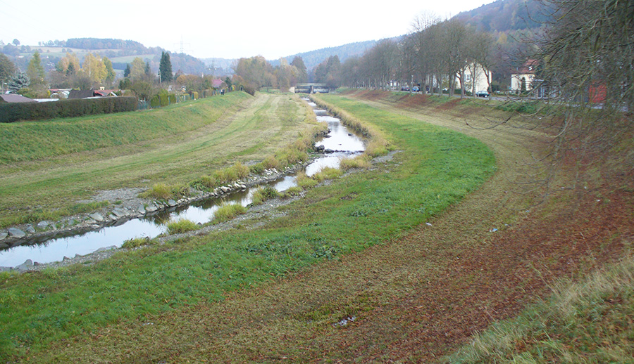 Deichbau 02 flutmulde kulmbach