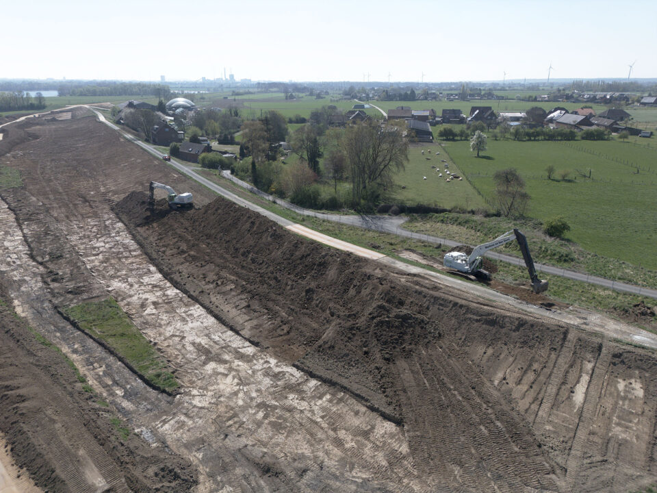 Deichsanierung wallach3